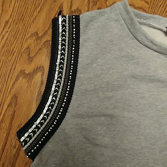 /Cotton crop top gray size large. - Picture 4 of 4